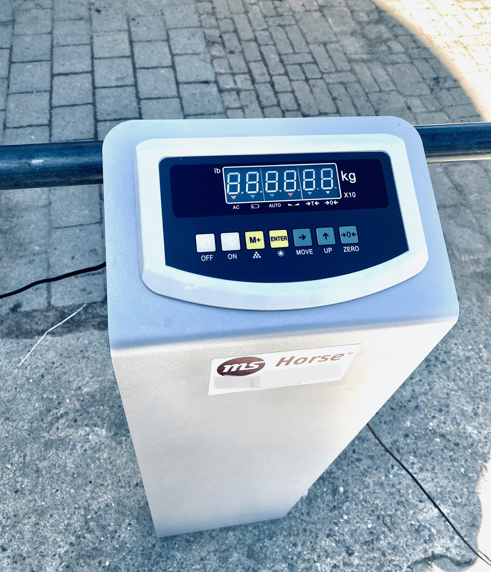 5B371247-F8E1-4C18-A38C-2B2A48E61141