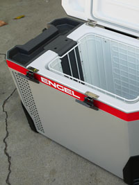 Engel-Box-offen