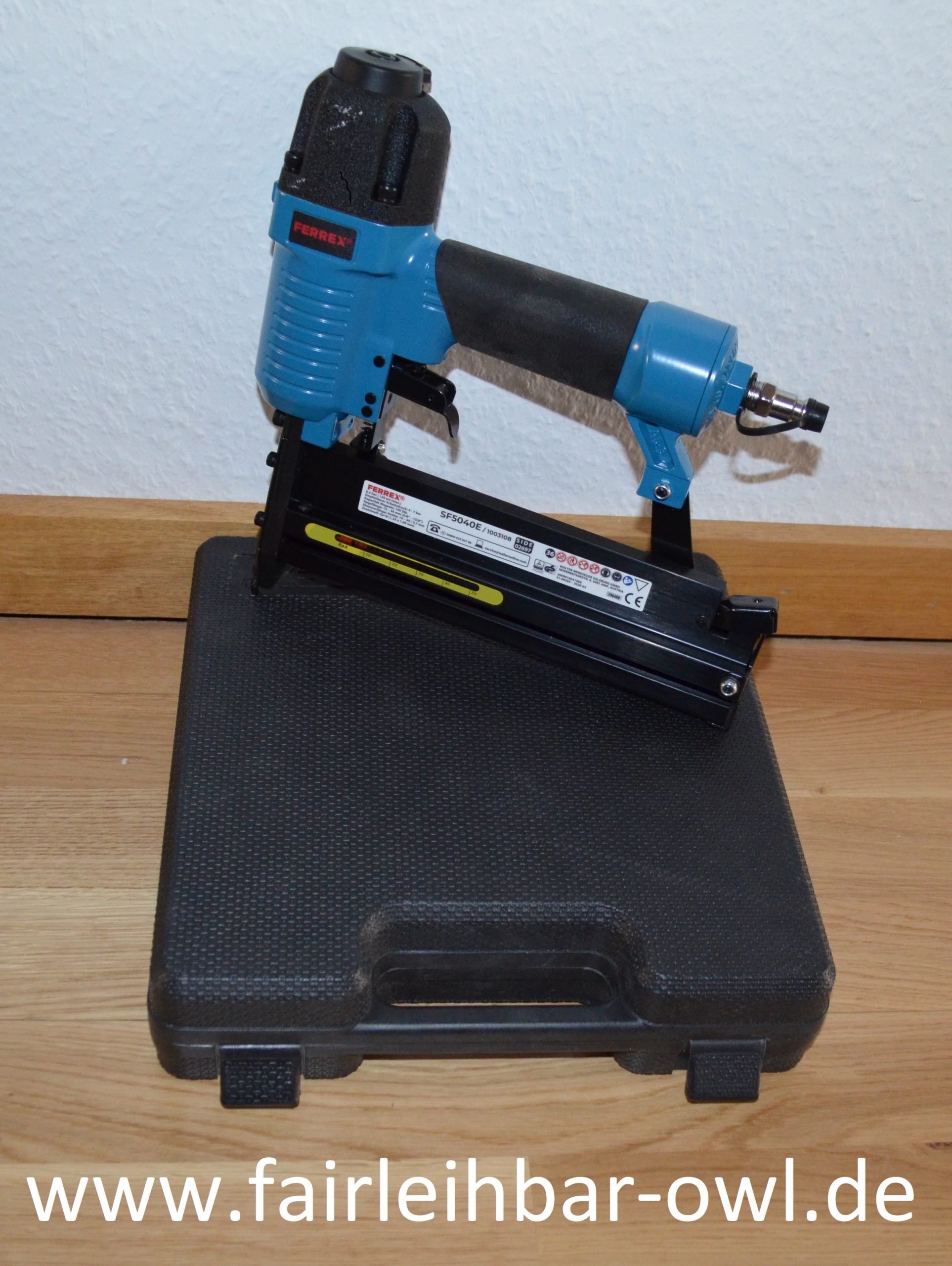 Ferrex-Tacker-SF5040E-Signatur-1