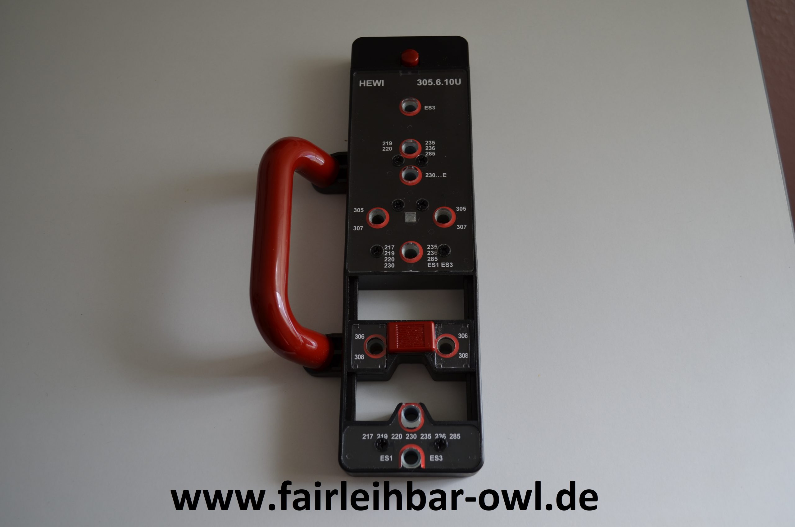 HEWI-Bohrschablone-1-Signatur-1