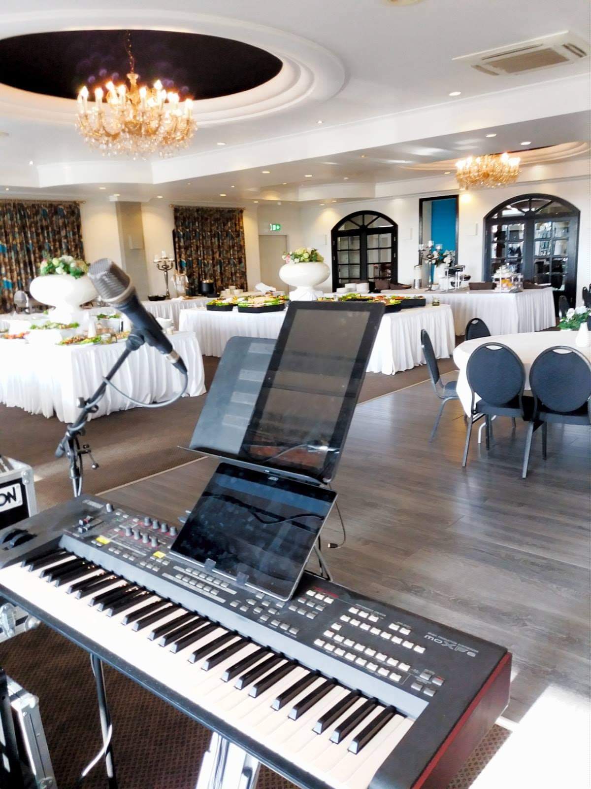 07-Keyboard-Saal-van-der-Valk