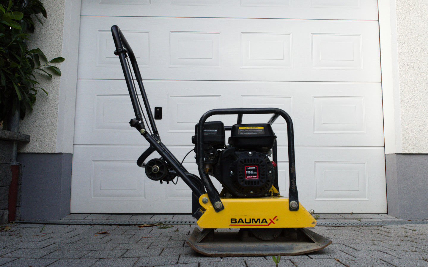 Baumax-VP16-44-1