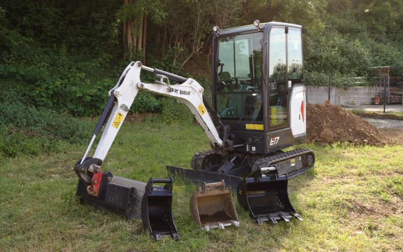 Bobcat-E17-Aussenansicht-3