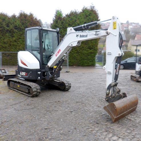 Bobcat-E35