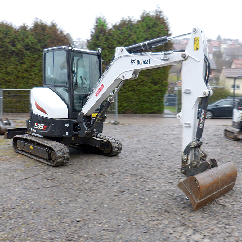 Bobcat-E35