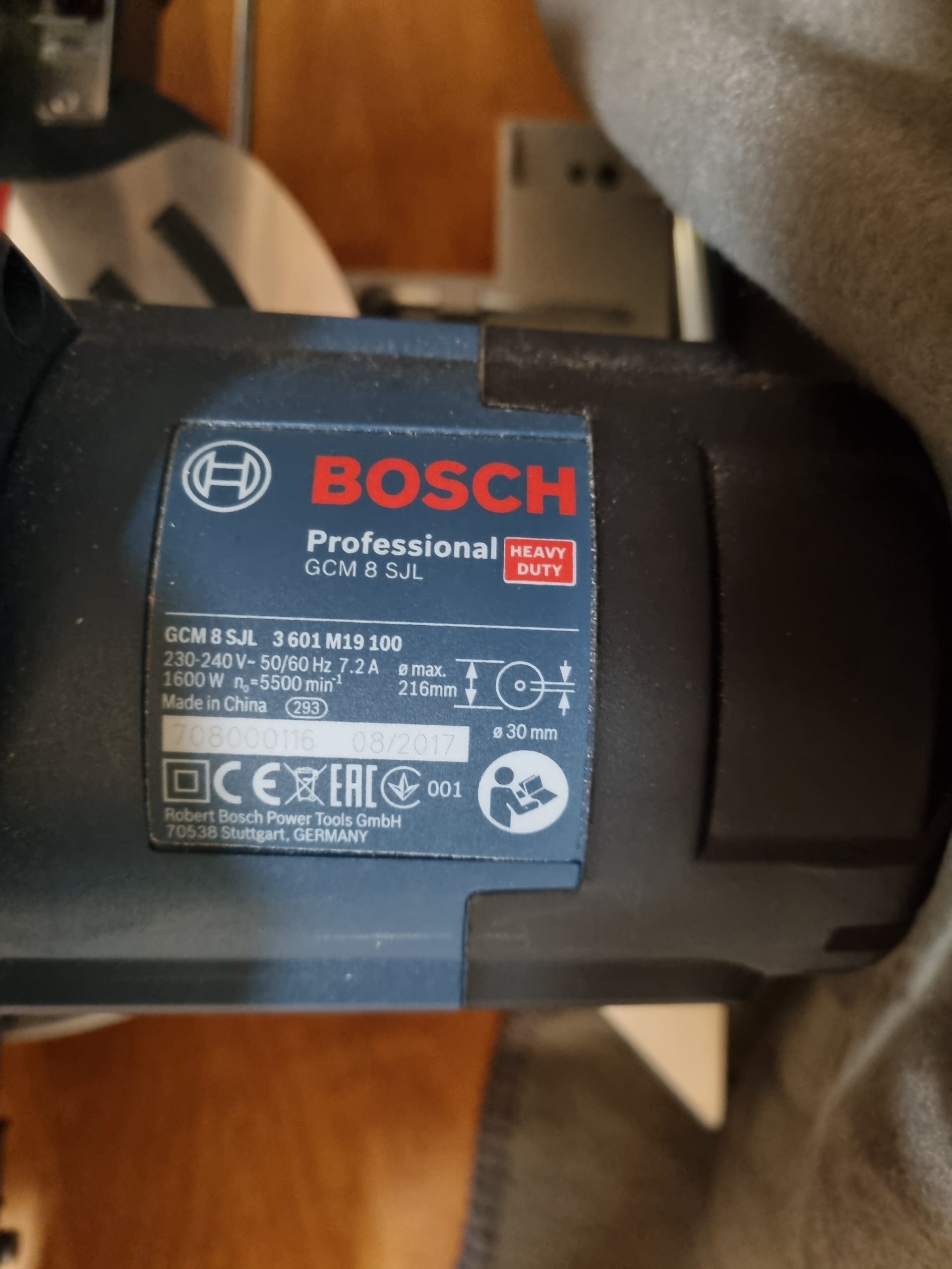 Bosch-GCM8SJL2
