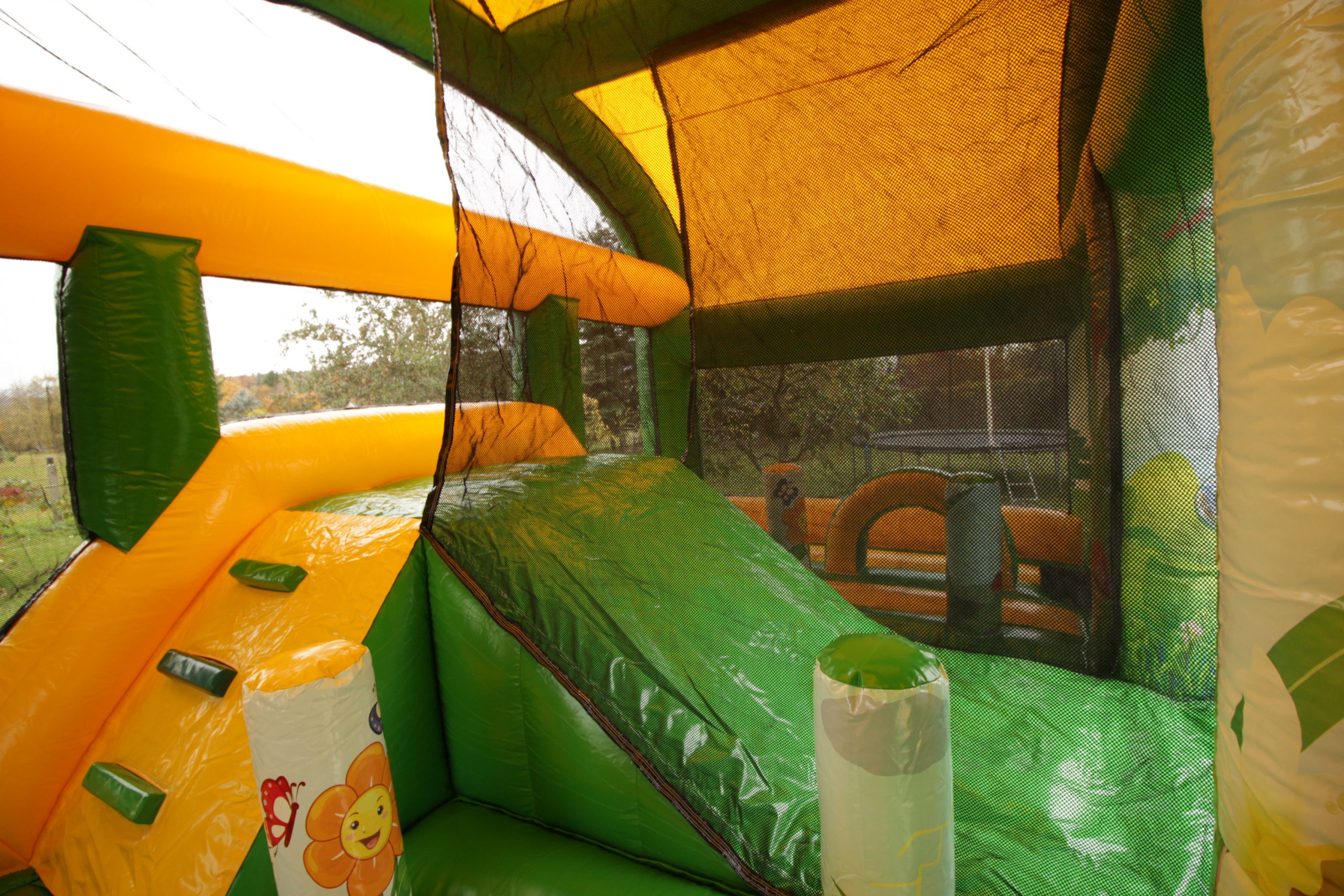 Huepfburg-Mieten-Spring-Kottengruener-event-Service-im-Vogtland-www.kottengruener-event-service-6