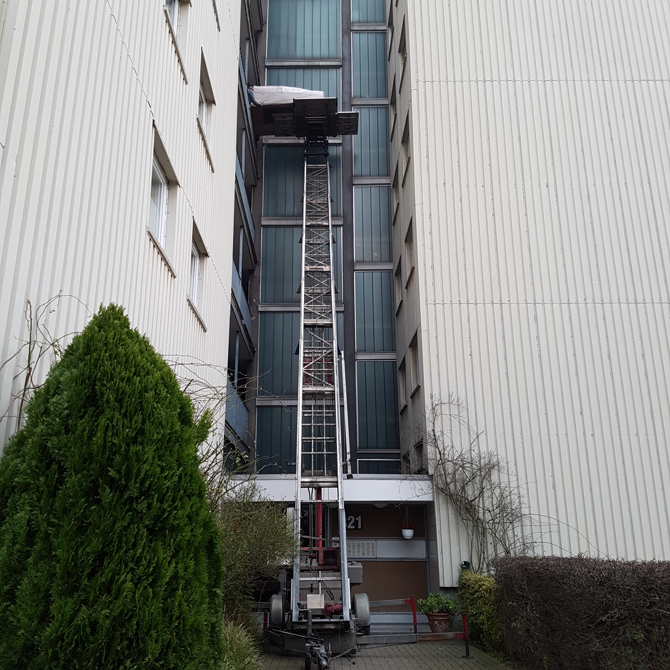 Lift-06