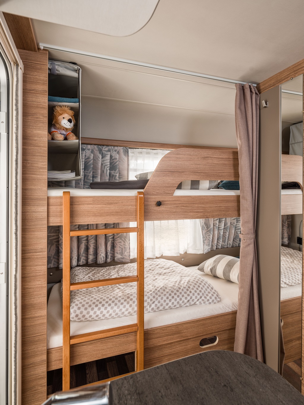 MAPA-Vermietung-Camping-Urlaub-Wohnwagen-Koenigsbach-Stein-Pforzheim-Karlsruhe-Stuttgart-75203-Camper-Bully-Kastenwagen-Knaus-Weinsberg-Hobby-Transport-CaraOne-500FDK-4